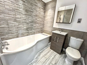 Photo 27- click for photo gallery